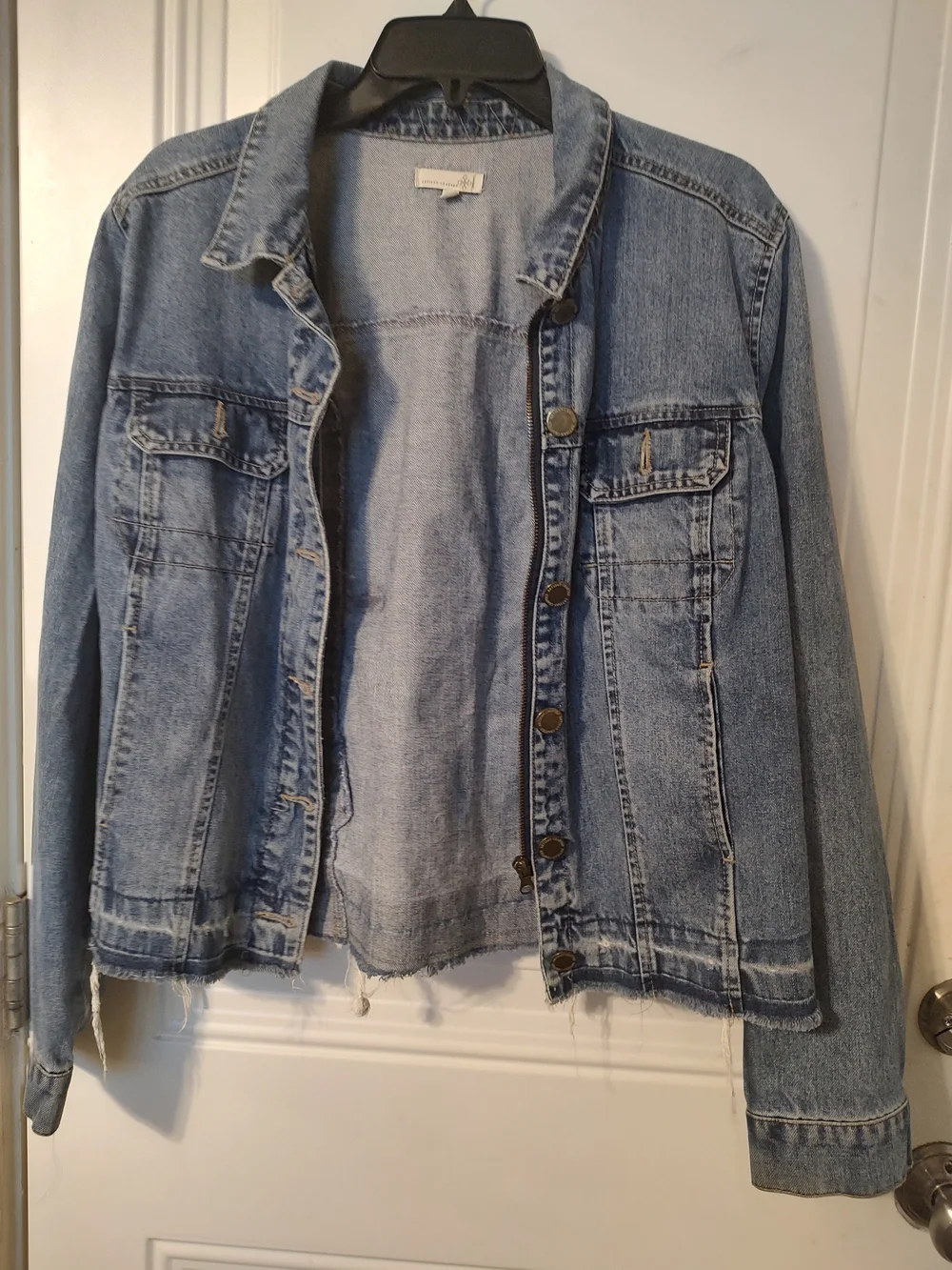 Taylor Swift Hand-Painted Denim Jacket - Light Blue - Picture 2 of 11